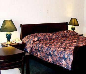 Prince Motel Принс-Джордж Экстерьер фото